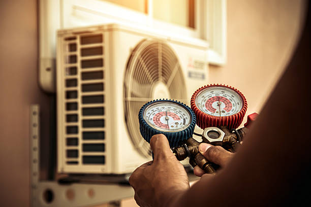 Professional Air Conditioning Service technician working in Minden, NV